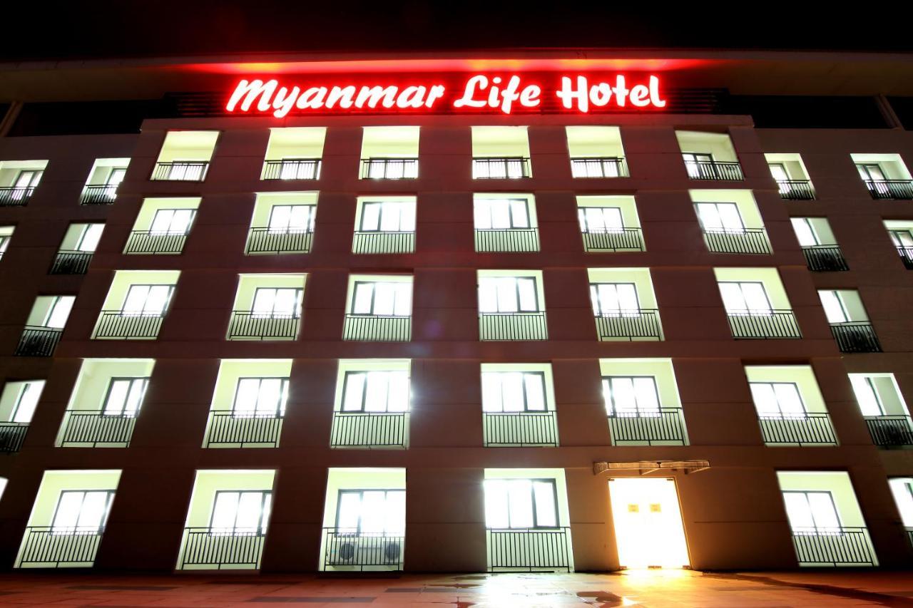 Akore Myanmar Life Hotel Rangoon Eksteriør billede