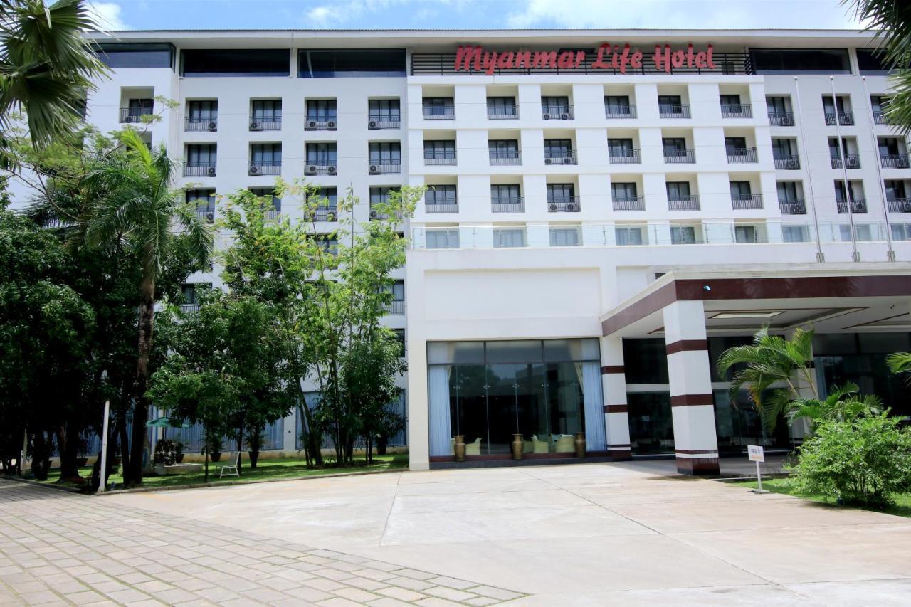 Akore Myanmar Life Hotel Rangoon Eksteriør billede